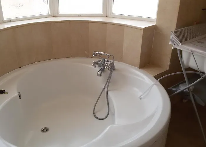 Villa Beautiful Villa With Private Pool *