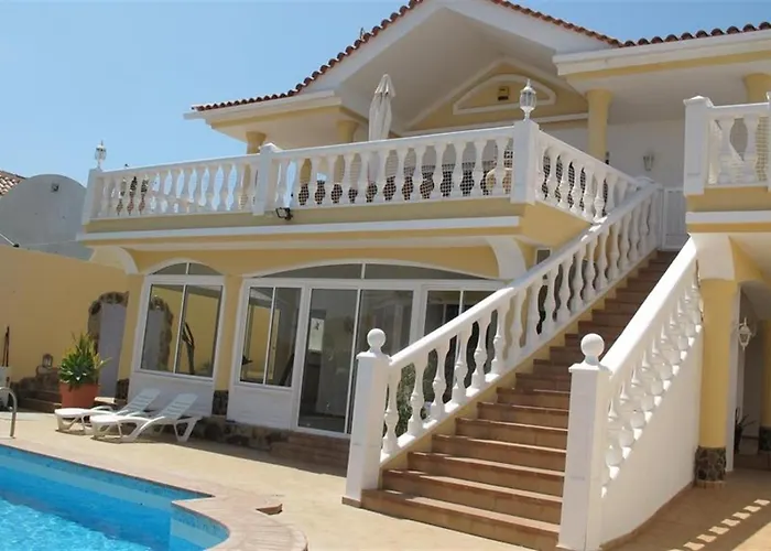Beautiful Villa With Private Pool * Costa Adeje (Tenerife)